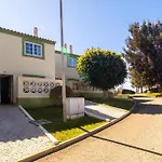 Ponta Grande - Luzia Villa