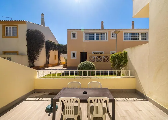 Ponta Grande - Luzia فيلة